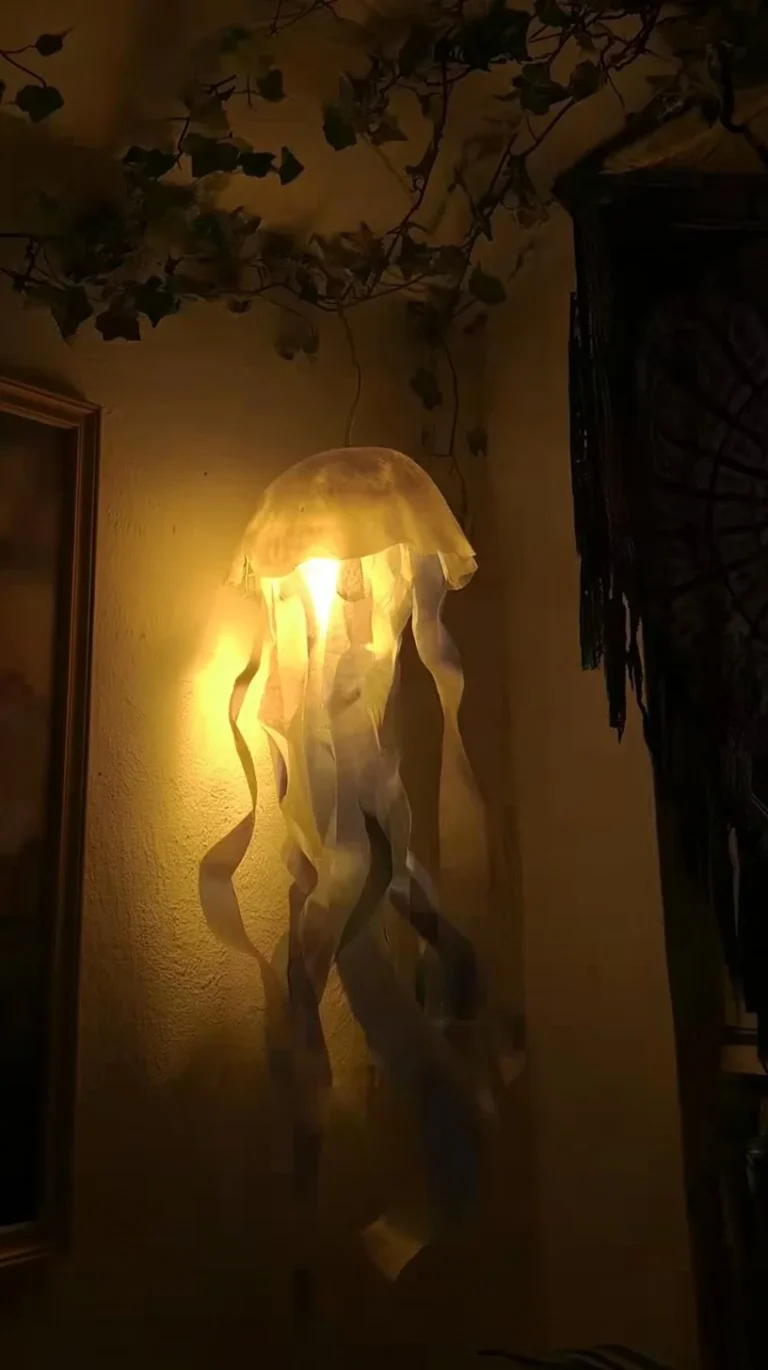 DIY realistic jellyfish lamp with glowing jellyfish and water effect